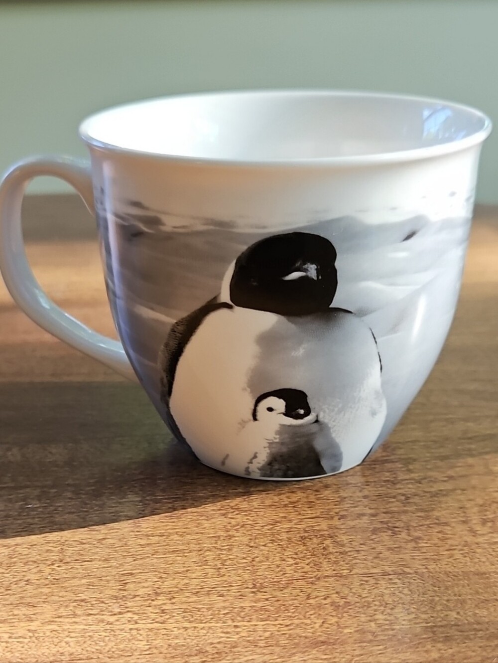 Loving Penguin Mug